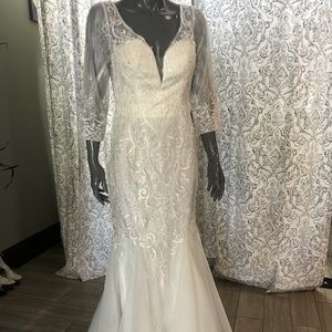 Rose more gown